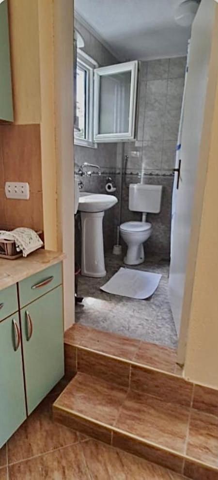 Apartman Nina Risan Exterior foto