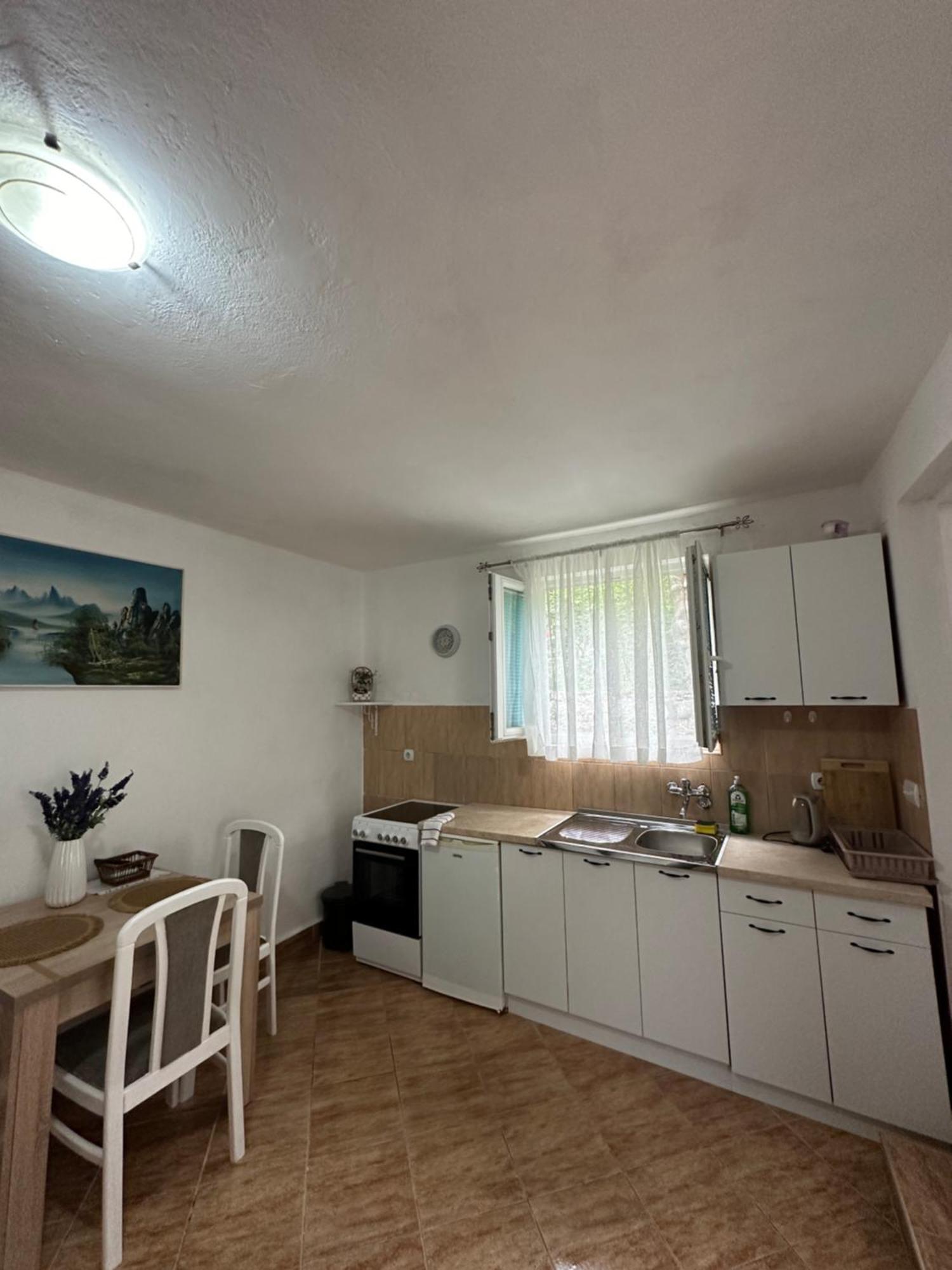Apartman Nina Risan Exterior foto